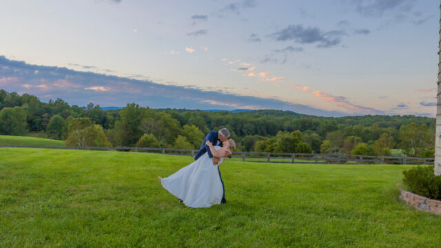 Castleton_8V2A7254_sunset-dipping-kiss